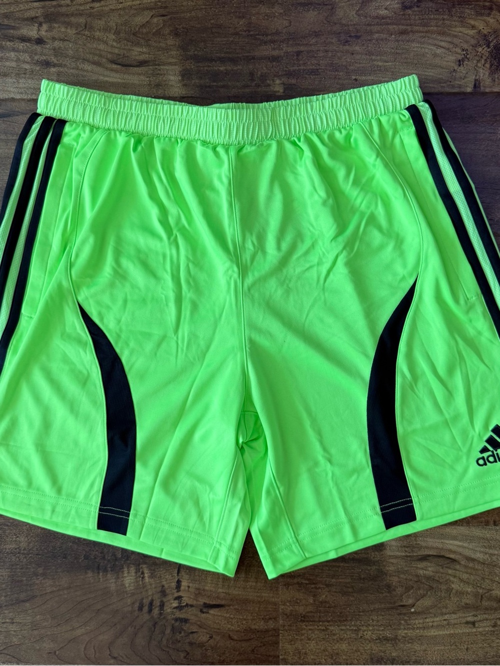 JW1349 adidas Teamgeist Adicolor Shorts Signal Green/Black Men's Size Medium NWT